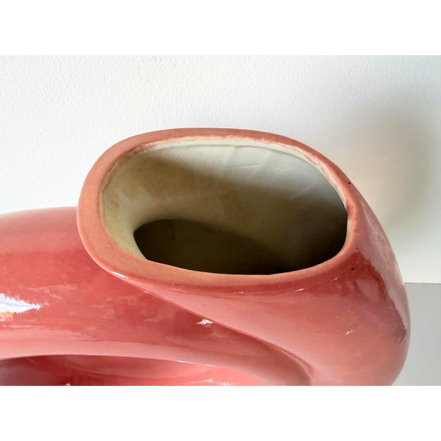 1980s Postmodern Sculptural Coral Pink Glazed Ceramic Vase by Jessica For Sale - Image 11 of 12