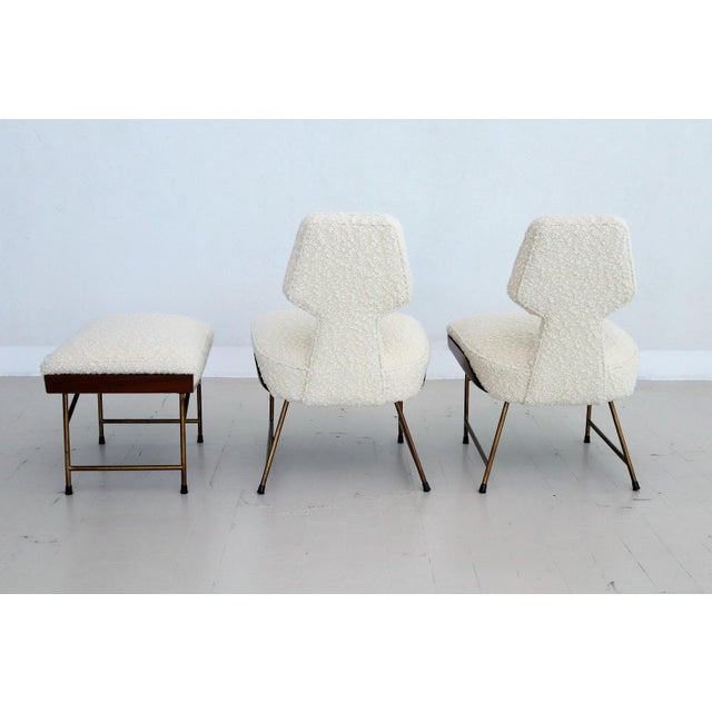 Wood Slipper Chairs and Ottoman in Walnut and Bouclé by Renzo Zavanella, 1950, Set of 3 For Sale - Image 7 of 18