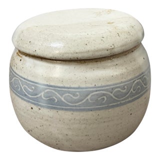 1950s Handmade 1955 Ceramic Butter Crock With Lid – Studio Pottery Swirl Band For Sale