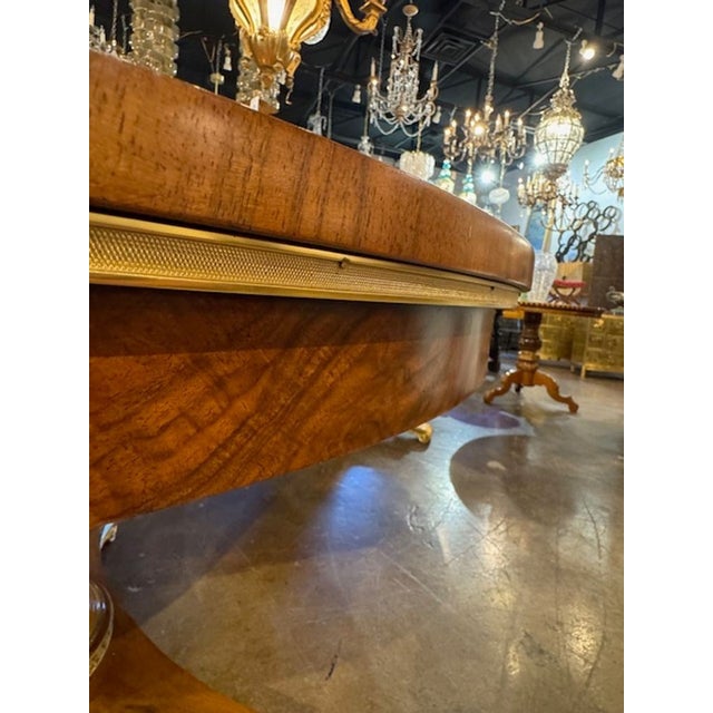 Mid 20th Century Custom Made Italian Inlaid Walnut Pedestal Table For Sale - Image 5 of 7