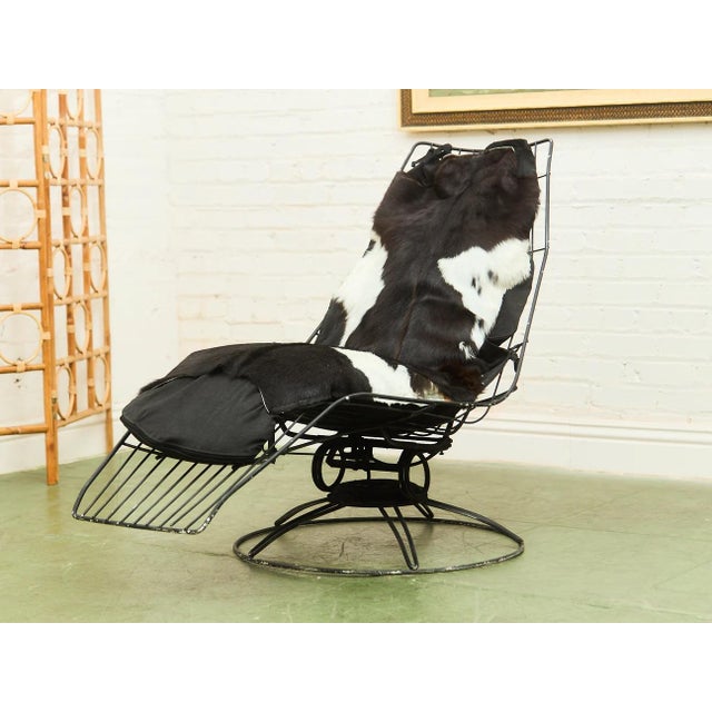 Homecrest Vintage Homecrest Mid-Century Wire Banana "Siesta" Lounge Chair, Swivels & Rocks For Sale - Image 4 of 12