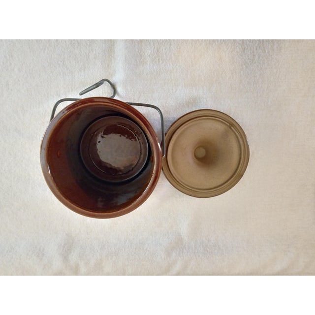 1950s Vintage Brown 5" Crock With/ Lid and Wire Bail For Sale - Image 5 of 6