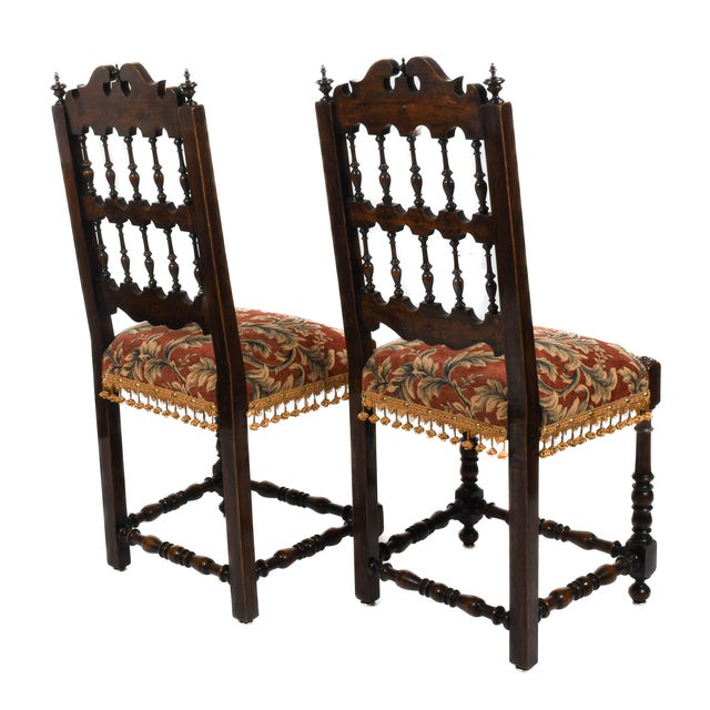 Early 20th Century Antique Pair of French Walnut Spindle Country Chairs For Sale - Image 4 of 6