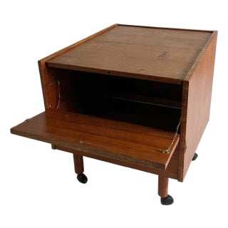 Mid-Century Drinks Cabinet with Storage and Teak Finish For Sale