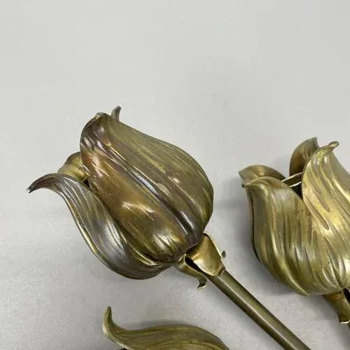 Italian Flower Theatre Wall Light in the style of Gio Ponti, 1970s For Sale - Image 11 of 18