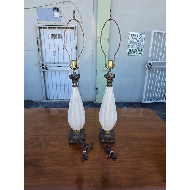 Mid 20th Century Mid 20th Century Italian Murano White Glass Lamps For Sale - Image 5 of 15