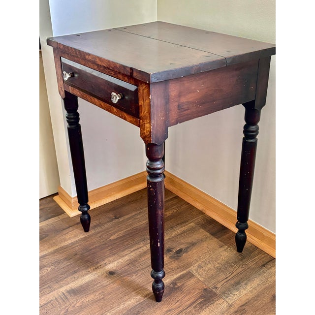 Coffee Antique Nightstand 1850s American Empire Walnut Drop Leaf Spool Leg Table For Sale - Image 8 of 8