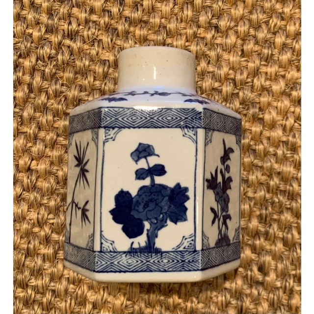 1950s Small Blue and White Japanese Hexagon Vase For Sale - Image 10 of 10