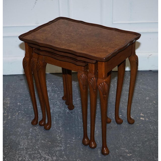 Art Deco Burr Walnut Nesting Tables with Queen Anne Legs, 1920s, Set of 3 For Sale - Image 3 of 15