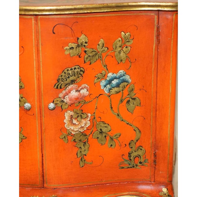 Vintage Chinese Chinoiserie Lacquer Side Cabinet, 1920s For Sale - Image 9 of 18