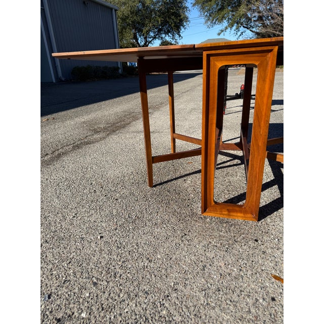 Drexel 1960s Drexel Curtis Dining Table For Sale - Image 4 of 12