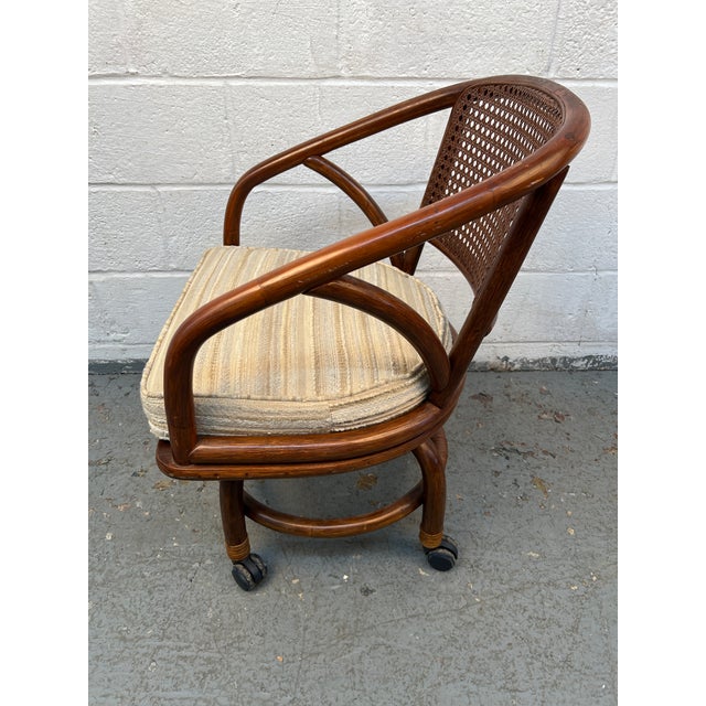 Mid 20th Century Set of Four Wicker and Rattan Dining Chairs by Clark Casual Furniture Inc For Sale - Image 10 of 12