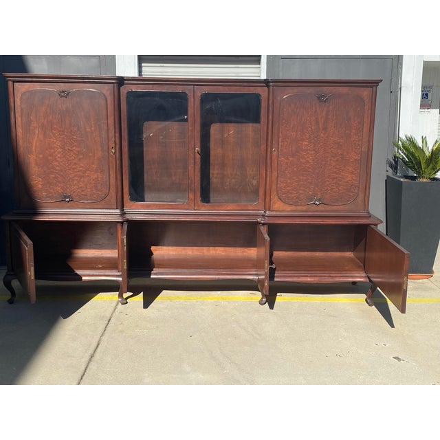 Wood Antique Italian Oak Credenza / Buffet / Hutch For Sale - Image 7 of 16
