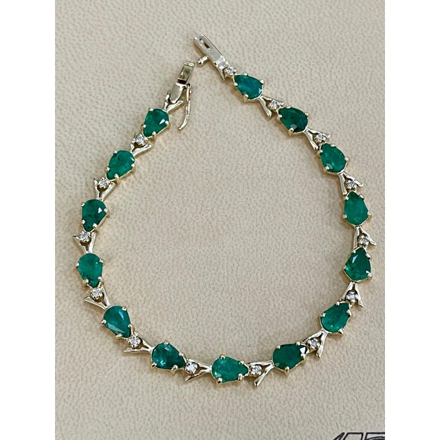 7 Carat Natural Brazil Emerald and Diamond Tennis Bracelet 14 Karat Yellow Gold For Sale - Image 18 of 18