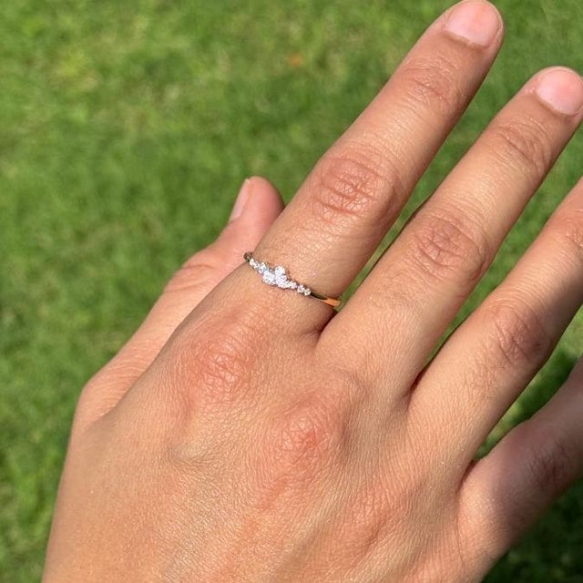 Modernist Natural Diamond Cluster Stacking Ring Size 9 in 14k Yellow Gold For Sale - Image 9 of 15