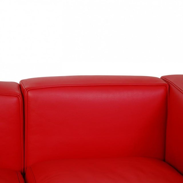LC2 Three-Seater Sofa in Red Leather by Le Corbusier, 2010s For Sale - Image 6 of 16