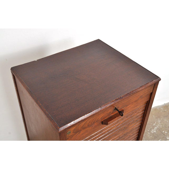 1930s Vintage Roller Door Cabinet in Oak and Beech, 1930s For Sale - Image 5 of 12