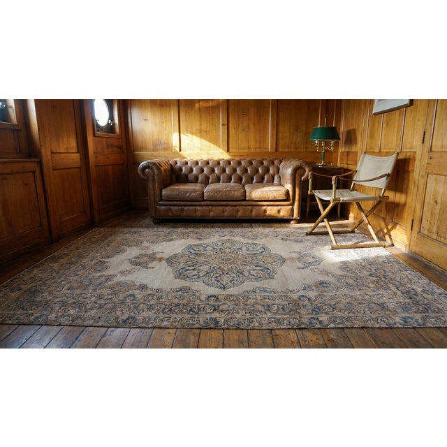 1890s Tan Camel Medallion Antique s.e. Persian Kirman Lavar Rug 4' 4"x6' 7" Handknotted Wool Carpet For Sale - Image 11 of 13