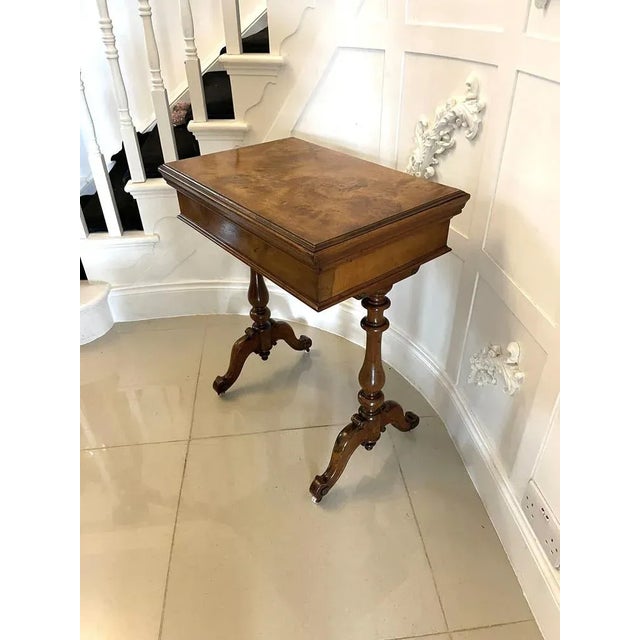 Wood Antique Victorian Side Table in Burr Walnut, 1860 For Sale - Image 7 of 10