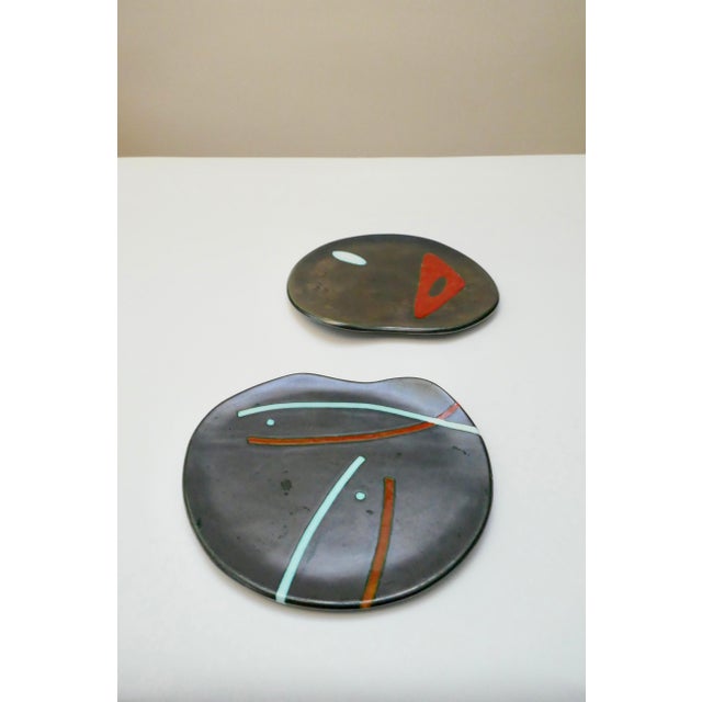 French Free Form Surrealist Black Ceramic Dishes By Peter Orlando, 1960s For Sale - Image 6 of 14