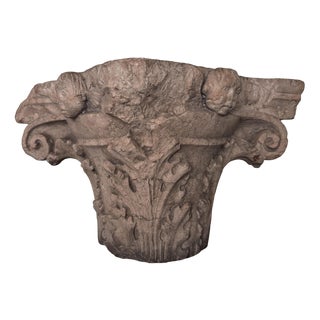 Corinthian Capital with Acanthus Leaves in Red Verona Marble, Late 15th Century For Sale