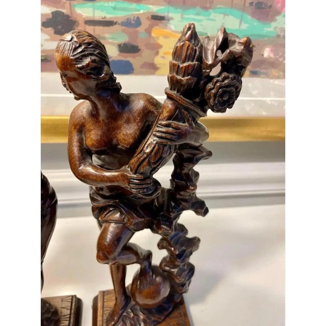 Italian 18th Century Hand-Carved Italian Carved Wood Figurines (Circa 1760) - A Pair For Sale - Image 3 of 8