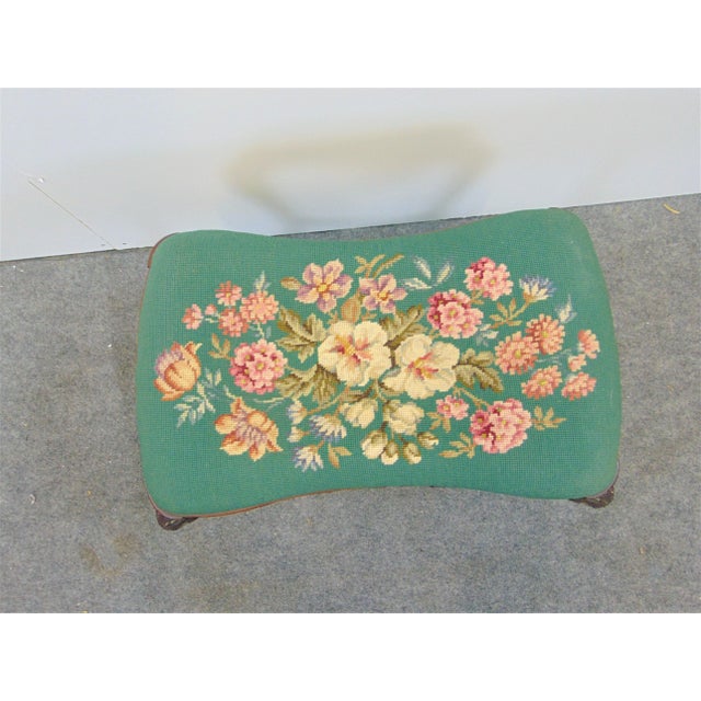 Louis XV Style Walnut Needlepoint Vanity Bench For Sale In Philadelphia - Image 6 of 7