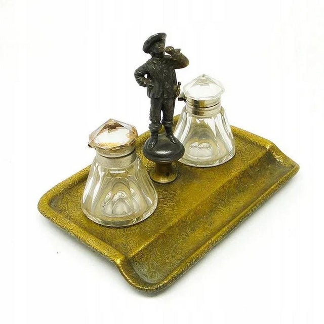 Art Nouveau Figurative Inkwells from Plewkiewicz, Poland, 1890s, Set of 3 For Sale - Image 6 of 8