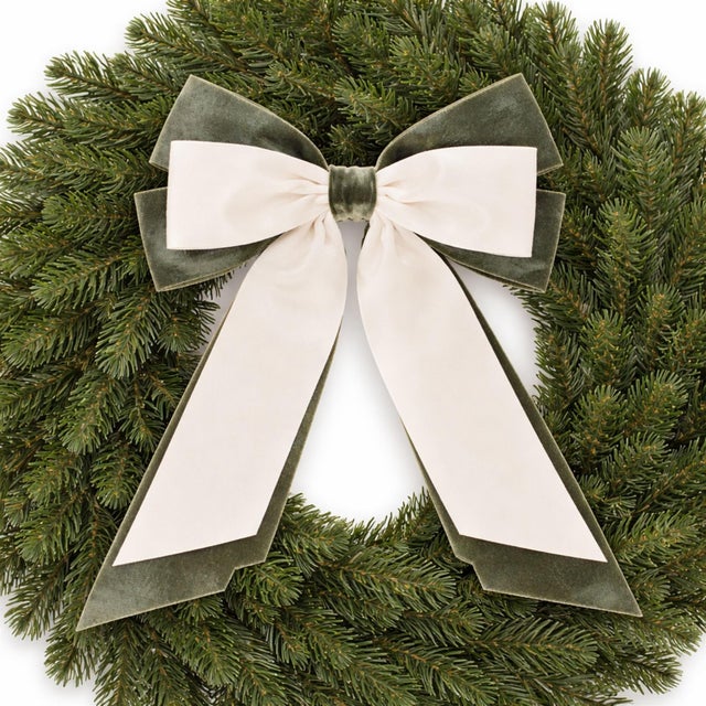 Contemporary Double Bow Ornament (Set of 2) For Sale - Image 3 of 4