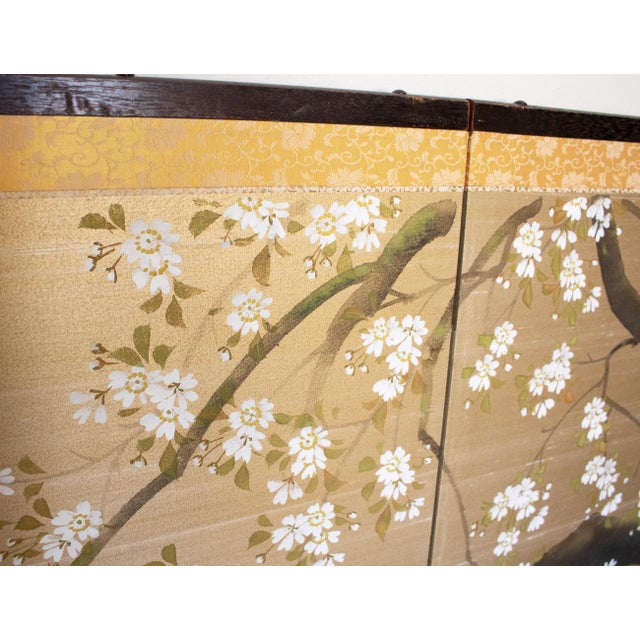 1950-1960s Shōwa Era Japanese Painted Silk Byobu Screen "Blossoming Sakura" For Sale - Image 12 of 18