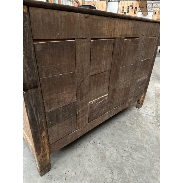 18th Century Oak Chest of Drawers For Sale - Image 14 of 15