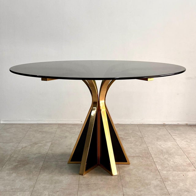 Sculptural Circular Dining Table in Gilded Metal and Smoked Glass from Renato Zevi, 1970s For Sale - Image 9 of 10