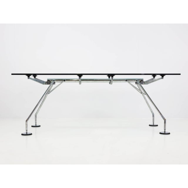 1980s Nomos Dining Table by Norman Foster for Tecno, Italy, 1987 For Sale - Image 5 of 9