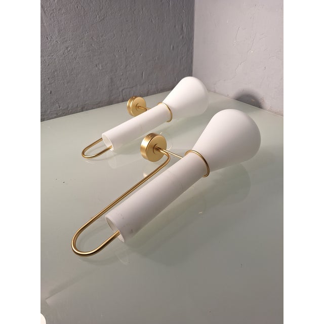Arredoluce Wall Lamps in Brass and Glass in the style of Arredoluce, Set of 2 For Sale - Image 4 of 6