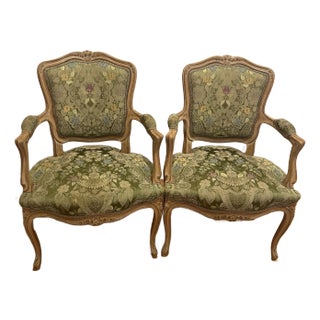 Pairs of French Louis XV Bergere Armchairs/Floral Uphoslstery For Sale