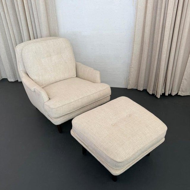Dunbar Furniture Mid-Century Modern Lounge Chair Ottoman Set by Roger Sprunger for Dunbar For Sale - Image 4 of 12