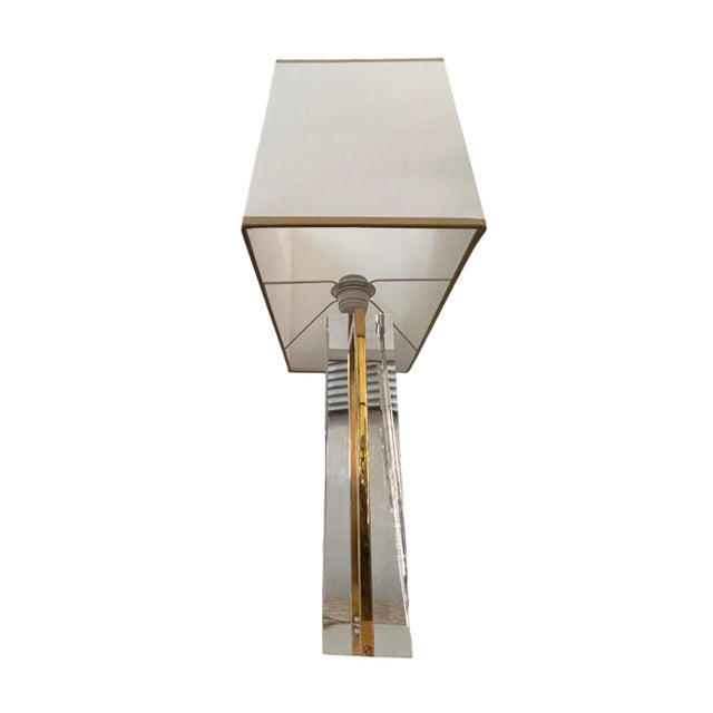 Cut crystal lamps with gold details and geometric decoration. with their original lampshade. European Plug (up to...