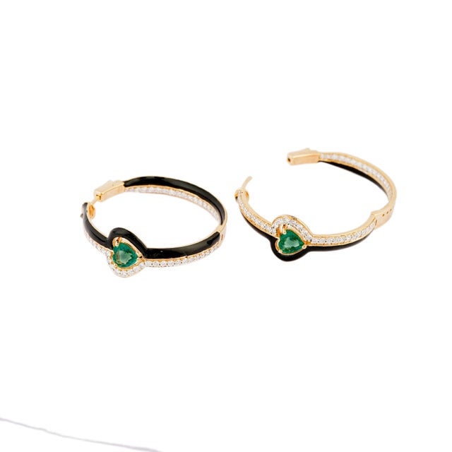 Emerald Natural diamond 0.93cts & emerald 0.73cts earring in 18k gold For Sale - Image 8 of 18