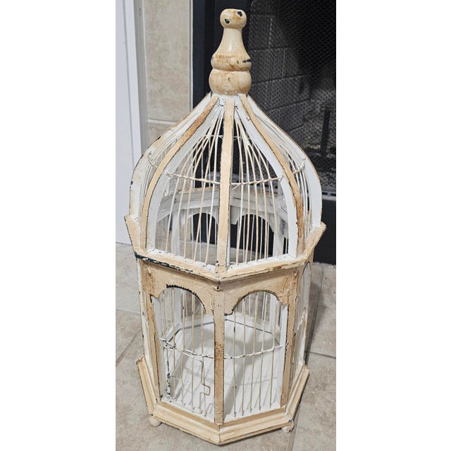 This the PERFECT accent piece to multiple styling options. Chinoirserie, Country Cottage, Rustic Farmhouse, etc.. I great...