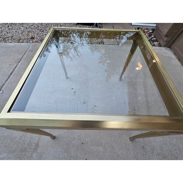 1960s Mastercraft Brass Hoofed Dining / Center Table With Glass Top | Hollywood Regency | 34" Square For Sale - Image 5 of 9