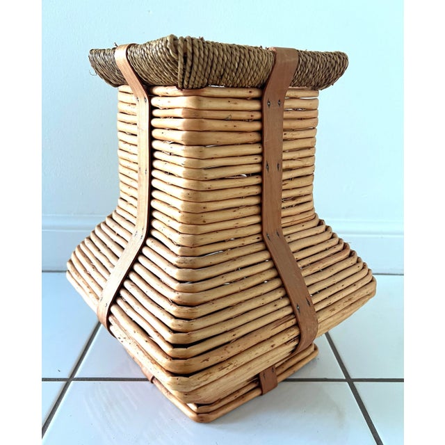 Vintage Rattan Coiled Pencil Reed Vase For Sale In Miami - Image 6 of 8