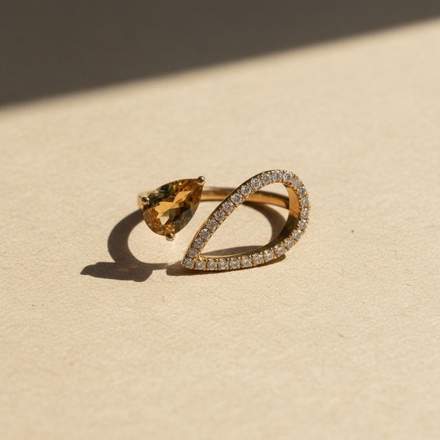 Pear Citrine 14k Gold Ring, Size 7.25 For Sale - Image 4 of 9