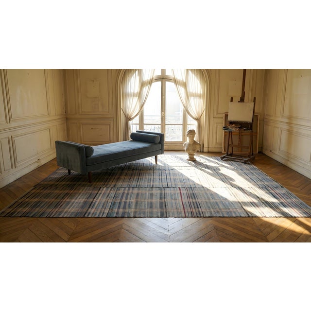 Late 19th Century American Shaker Rag Rug ( 8'10" x 11'3" - 270 x 343 ) For Sale - Image 9 of 11