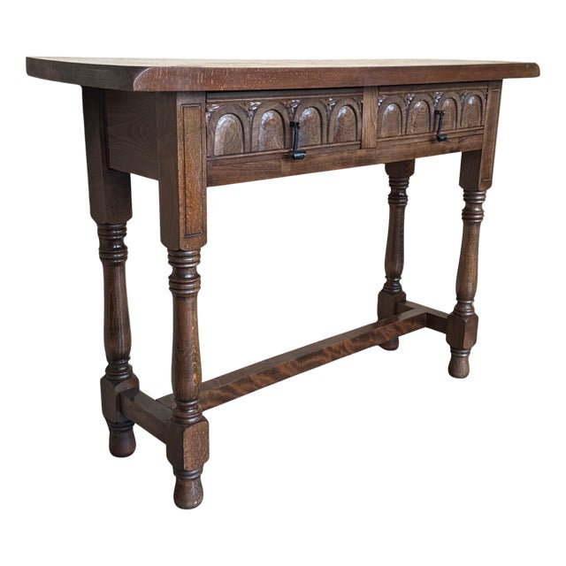 Early 20th Century Spanish Carved Console Table with Fluted Legs For Sale