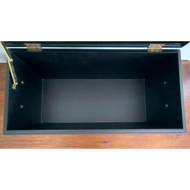 Black Large Regency Style Black and Gold Chinoiserie Decorated Box For Sale - Image 8 of 12