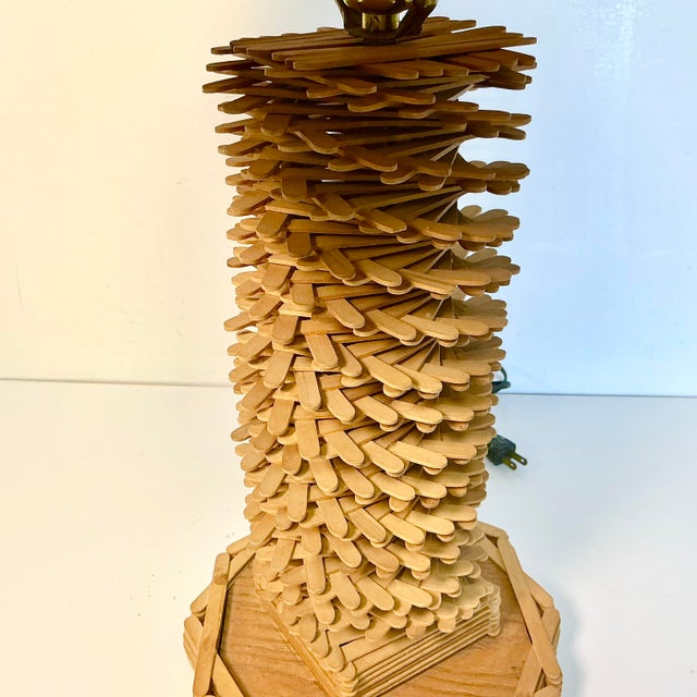 1940s Vintage Arts & Crafts Boho Chic Folk Art Tramp Art Popsicle Table Lamp For Sale - Image 4 of 12