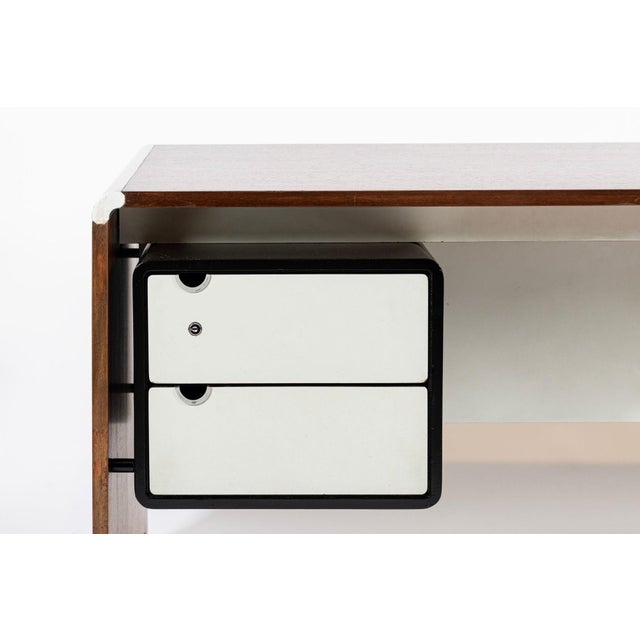 1970s Rare Mid Century French Modern Ar180 Desk by Alain Richard 1970s For Sale - Image 5 of 11