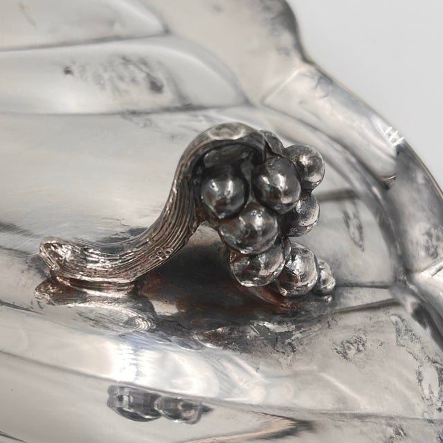 Vintage Reed & Barton XLarge Silverplate Scallop Shell Serving Dish, Shrimp Cocktail, Appetizers, Hors Oeuvres Holloware For Sale - Image 9 of 12