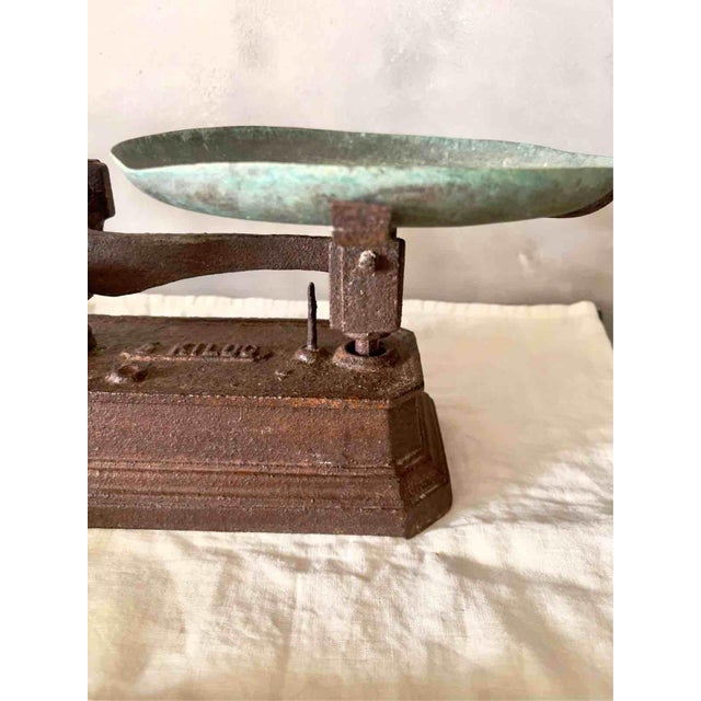 Antique French Roberval System Scale in Cast Iron and Brass with Ring, 1890s, Set of 8 For Sale - Image 12 of 15