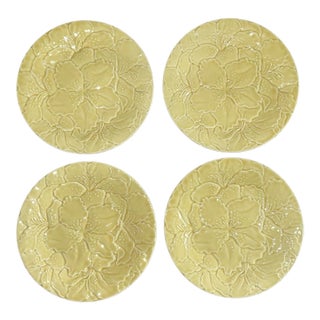 Vintage Bordallo Pinheiro Yellow Majolica Hibiscus Floral 9 1/4” Plate - Set of 4 For Sale